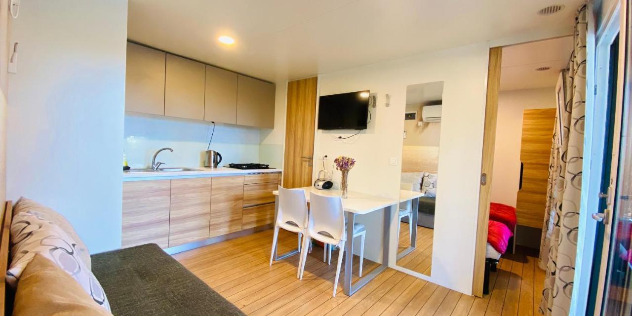 רוביני Mobile Home Lidano, Kamp Porton Biondi מראה חיצוני תמונה
